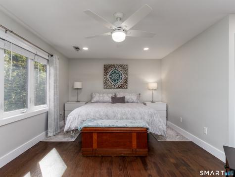 28 Pilgrim Harbor Wallingford CT 06492