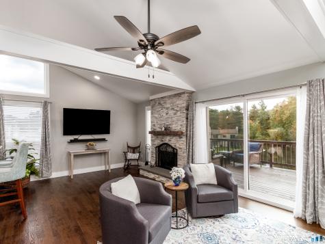 28 Pilgrim Harbor Wallingford CT 06492