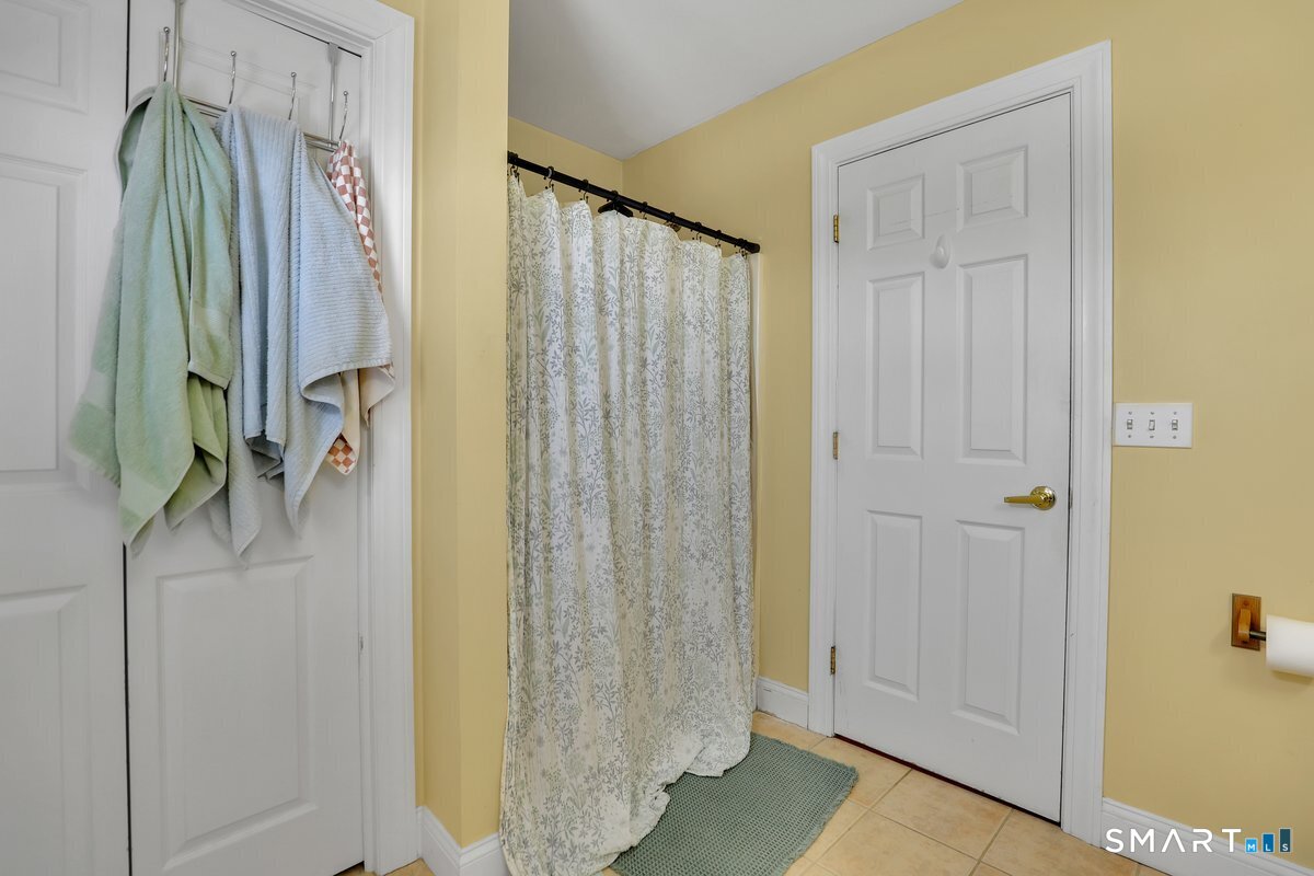 82 Summer Street Southington CT 06489