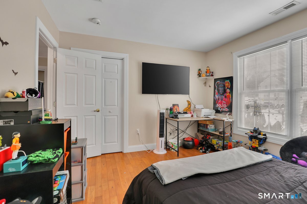 82 Summer Street Southington CT 06489