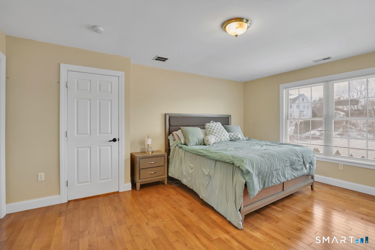 82 Summer Street Southington CT 06489