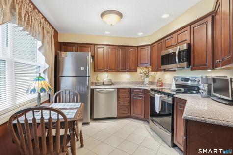 52 Metacomet Drive Meriden CT 06450