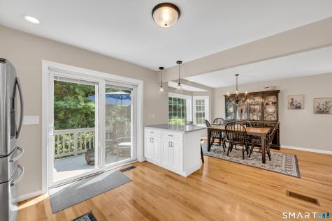 25 Woodbury Hill Woodbury CT 06798