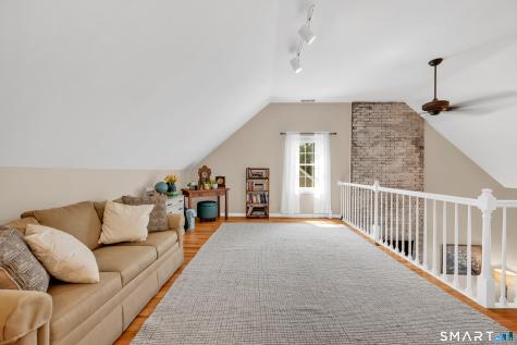 25 Woodbury Hill Woodbury CT 06798