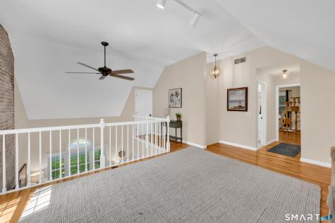 25 Woodbury Hill Woodbury CT 06798