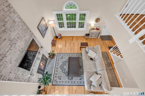 25 Woodbury Hill Woodbury CT 06798