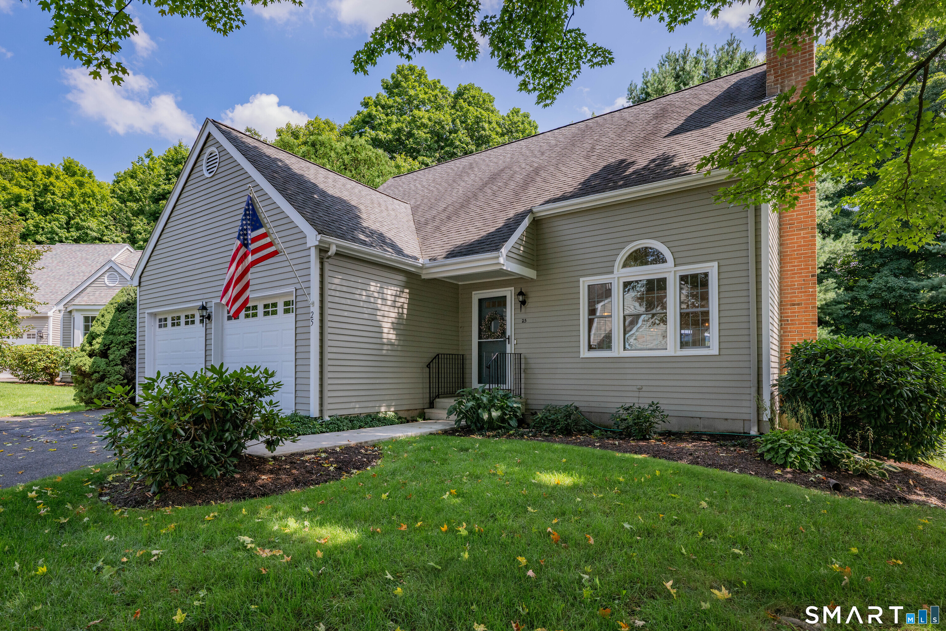 25 Woodbury Hill Woodbury CT 06798