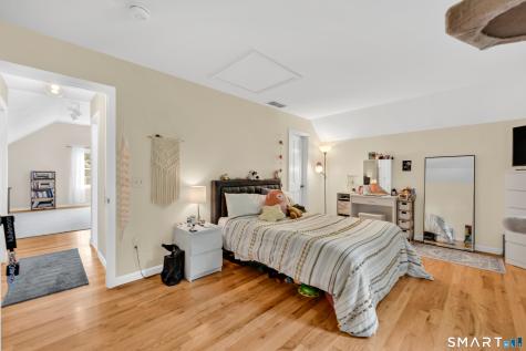 25 Woodbury Hill Woodbury CT 06798