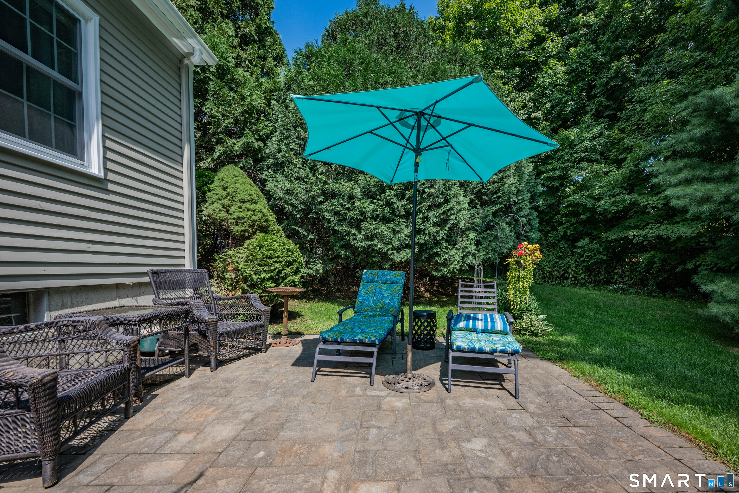 25 Woodbury Hill Woodbury CT 06798