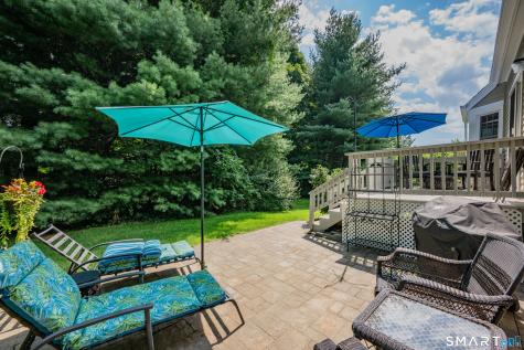 25 Woodbury Hill Woodbury CT 06798