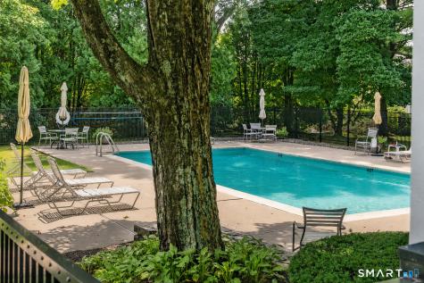 25 Woodbury Hill Woodbury CT 06798