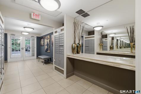 26 Schoolhouse Drive West Hartford CT 06110