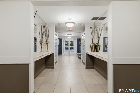 26 Schoolhouse Drive West Hartford CT 06110
