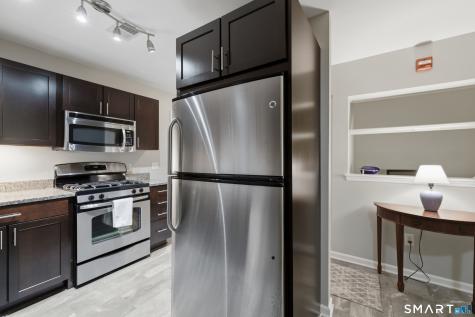 26 Schoolhouse Drive West Hartford CT 06110