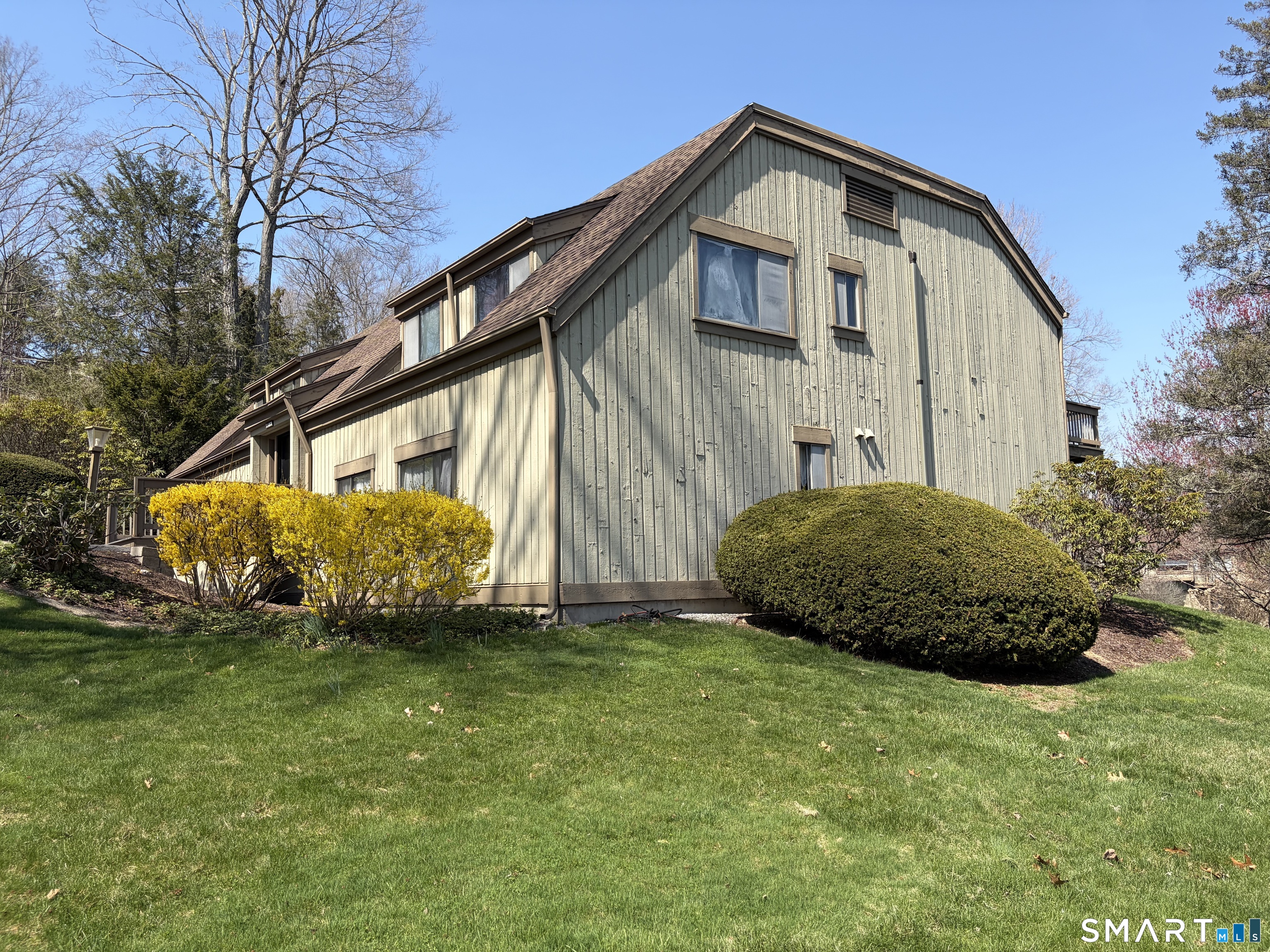 103 Heritage Village Southbury CT 06488