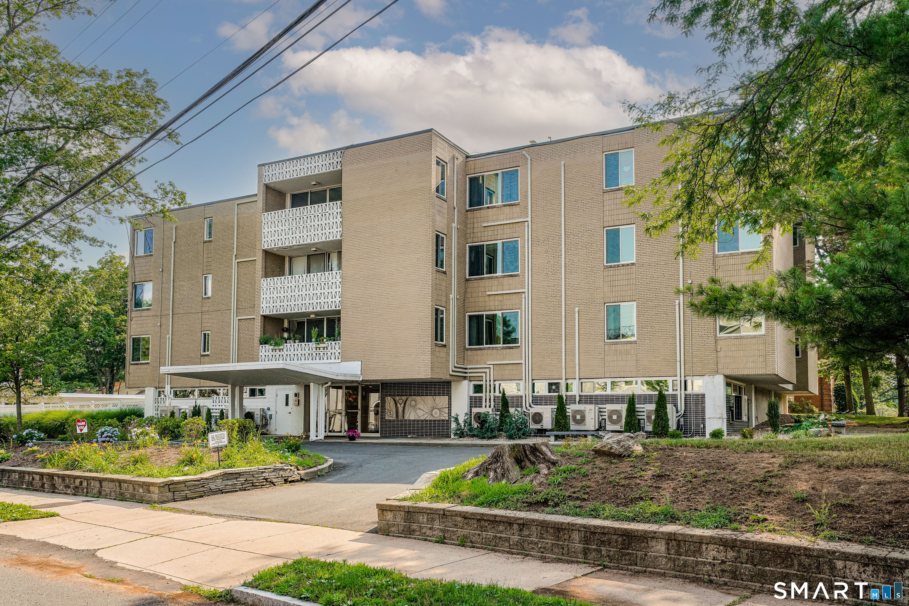 5 Bishop Road West Hartford CT 06119