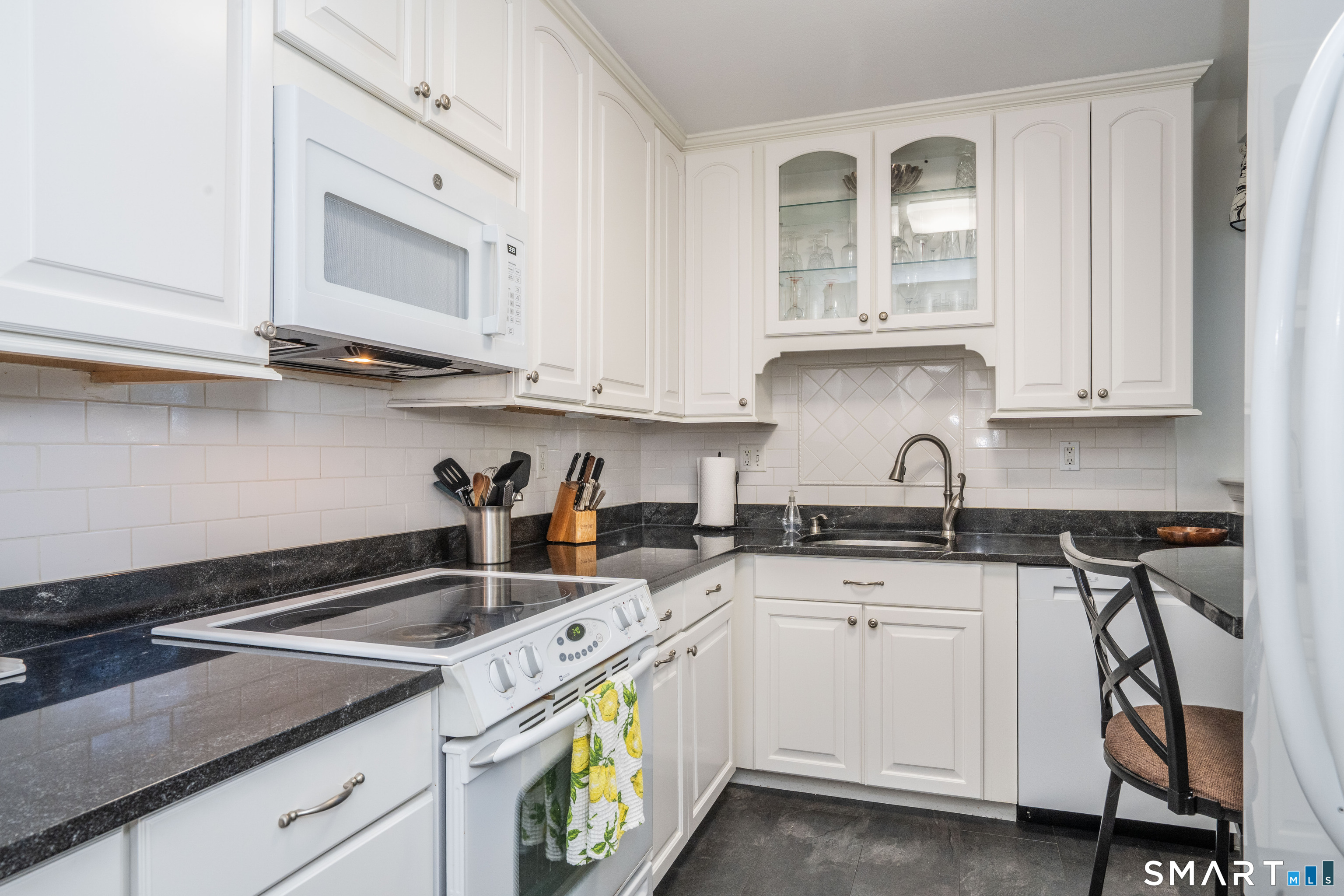 5 Bishop Road West Hartford CT 06119
