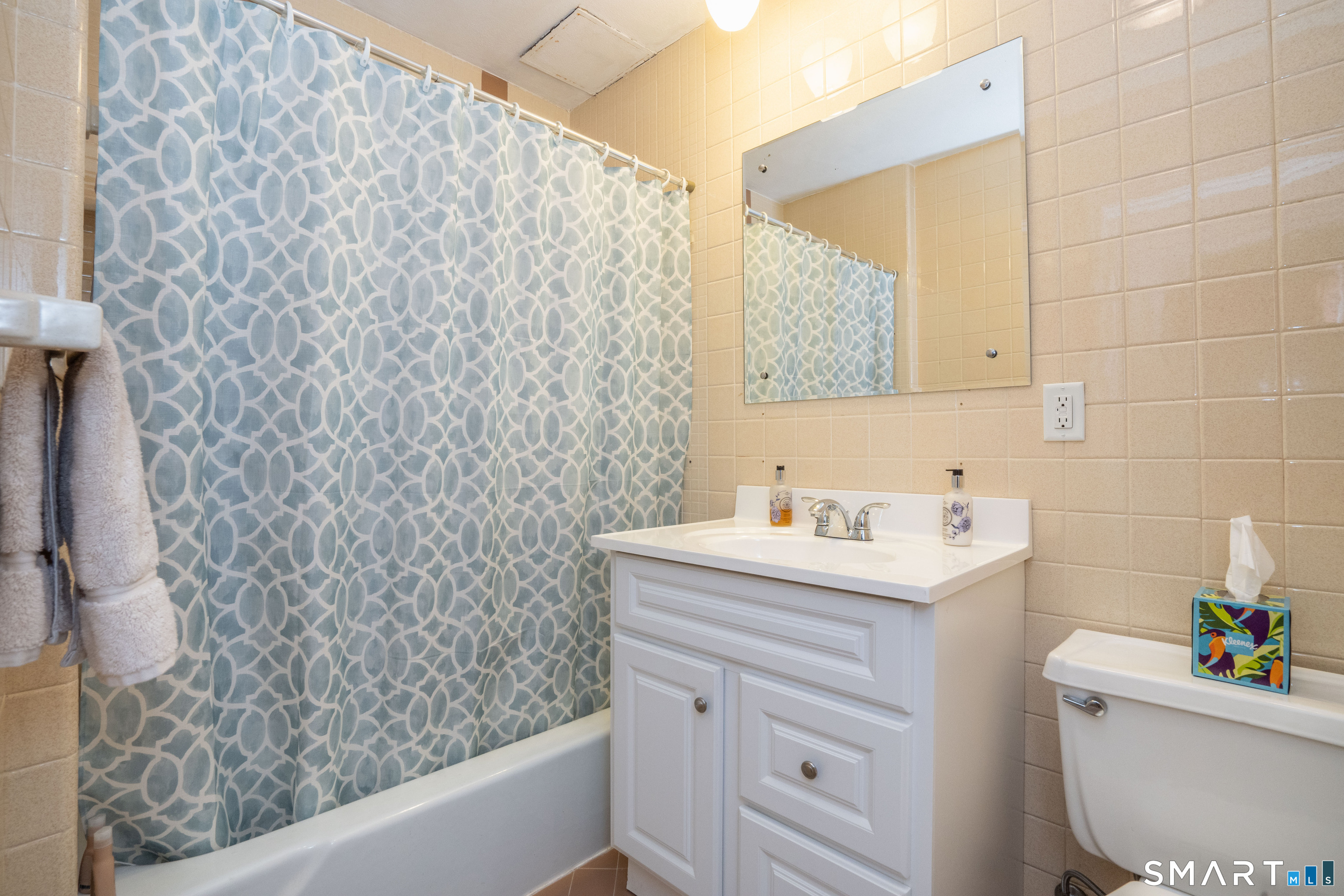 5 Bishop Road West Hartford CT 06119