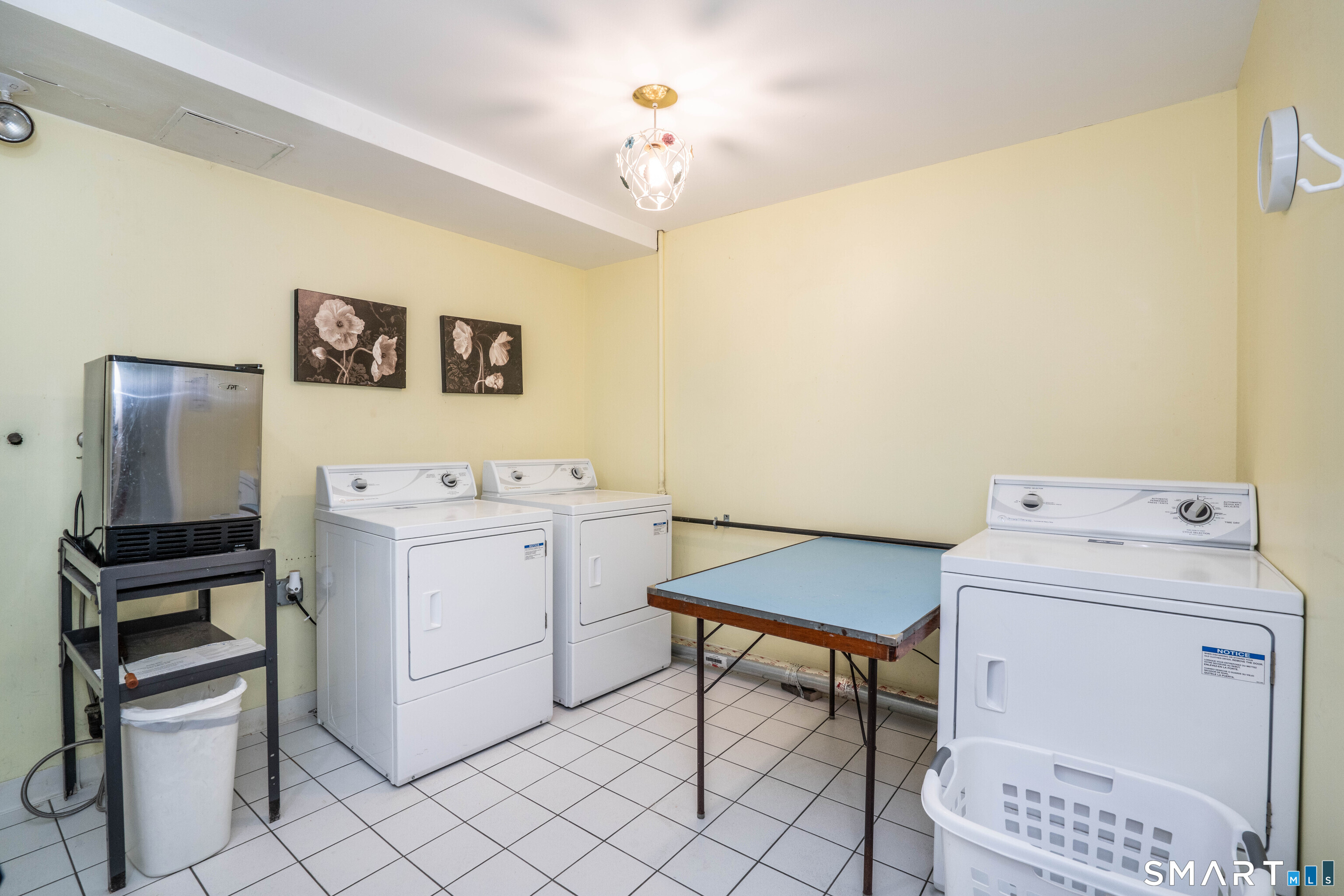 5 Bishop Road West Hartford CT 06119