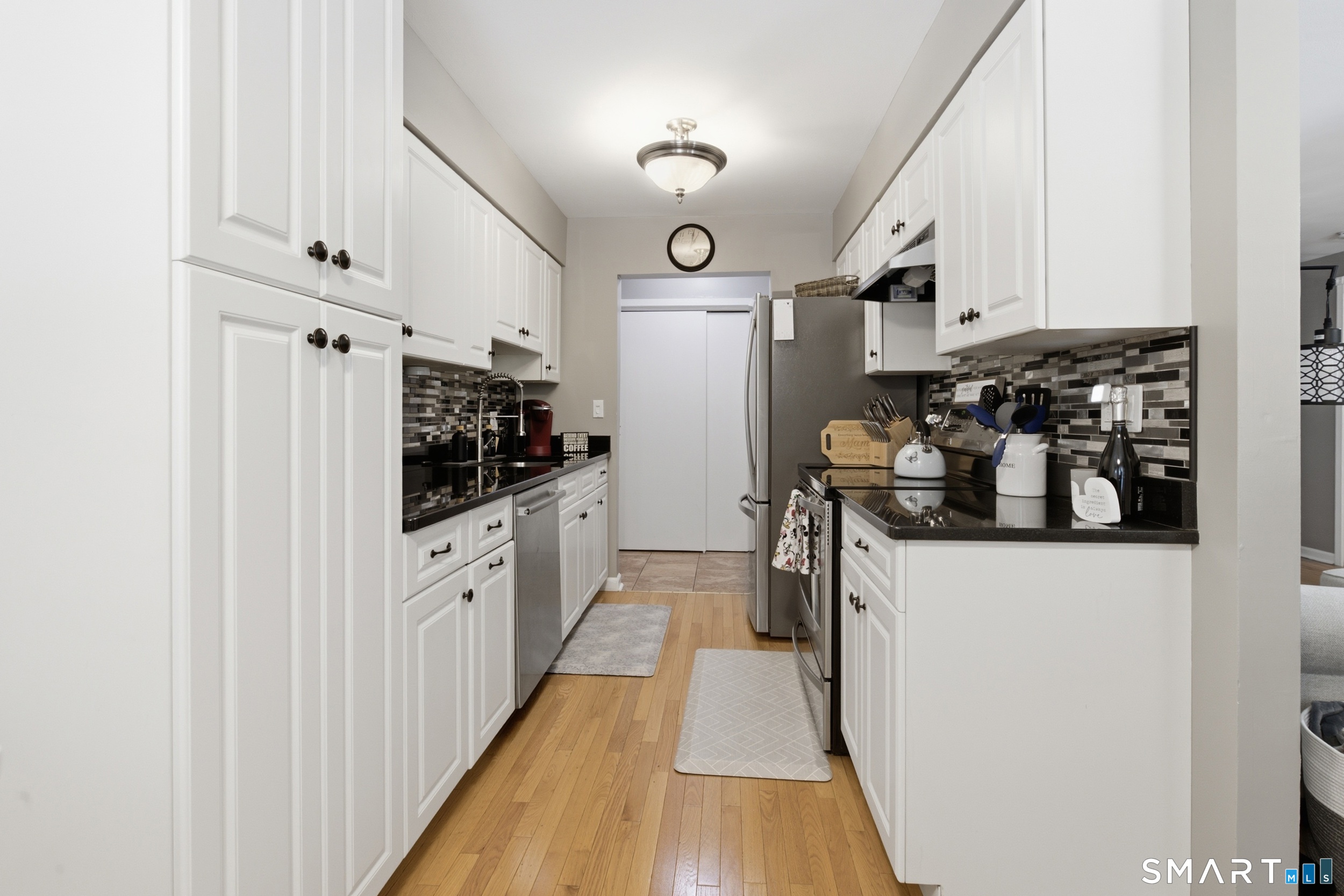 333 Vincellette Street Bridgeport CT 06606