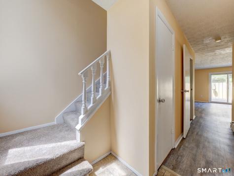 132 Sutton Place Bloomfield CT 06002
