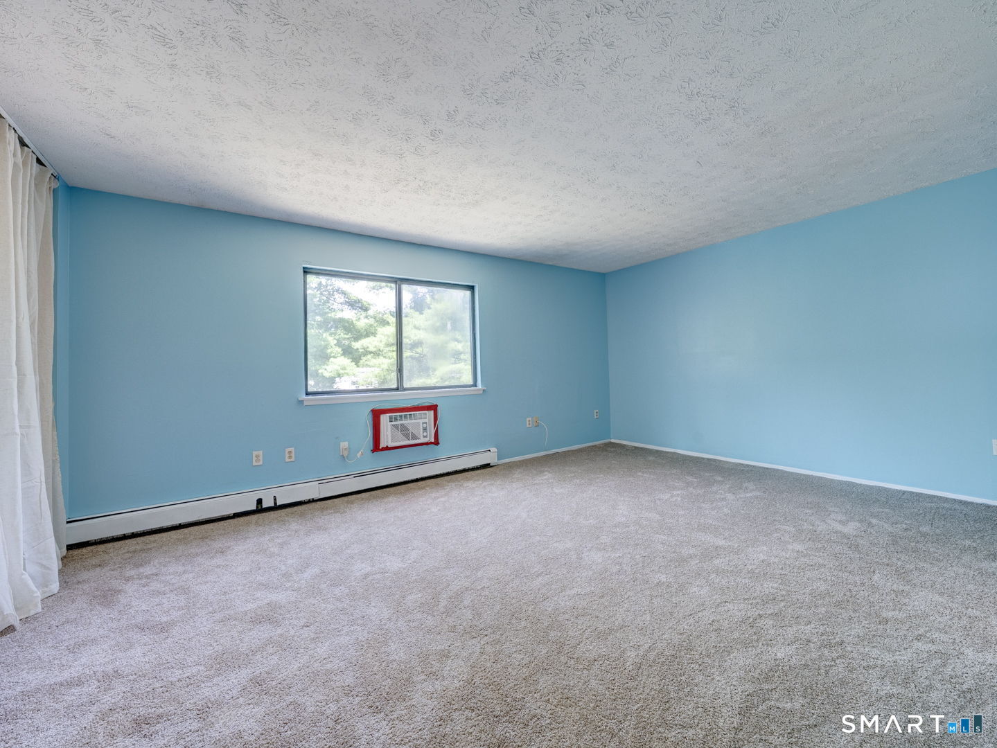 132 Sutton Place Bloomfield CT 06002