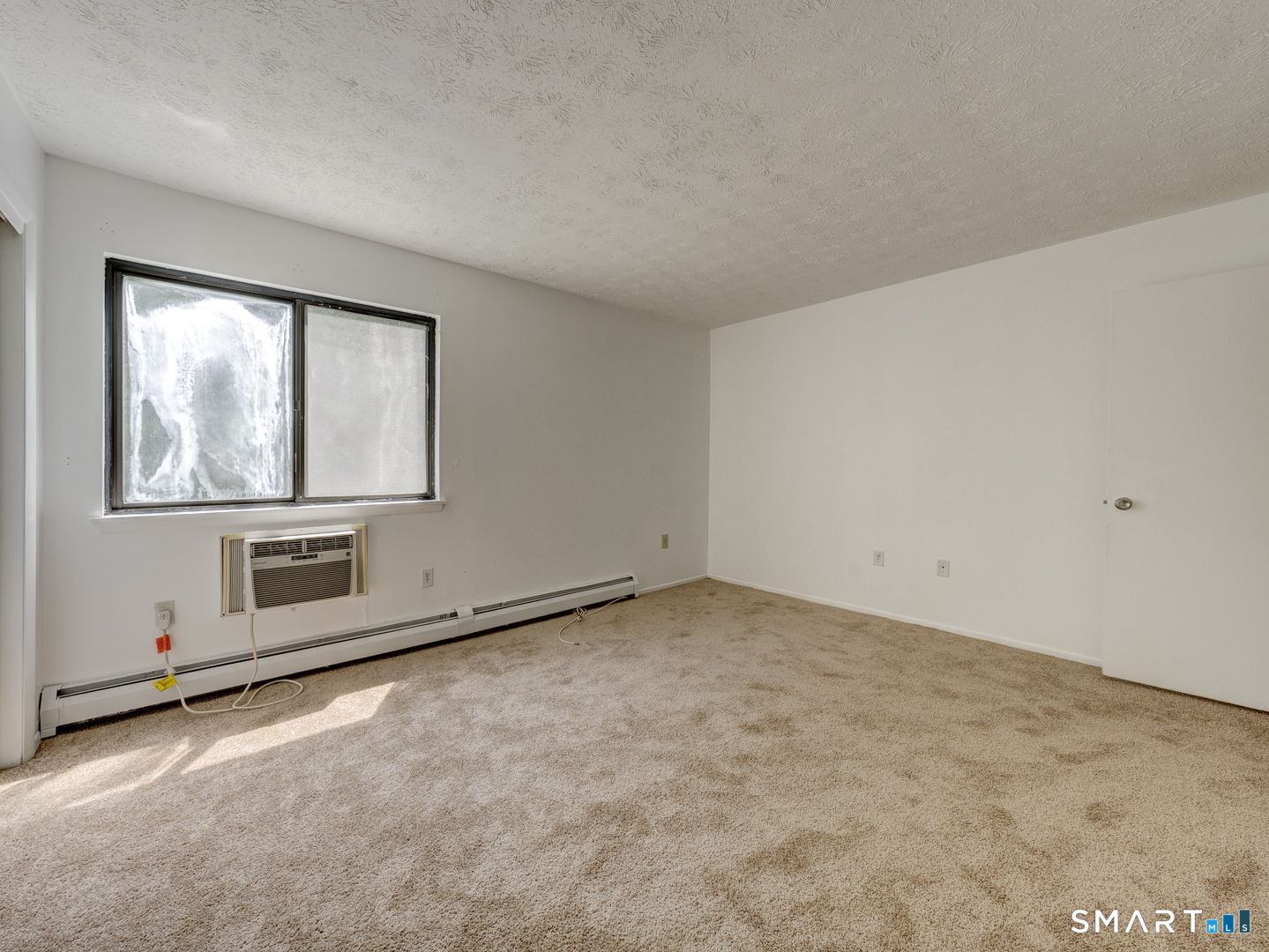 132 Sutton Place Bloomfield CT 06002