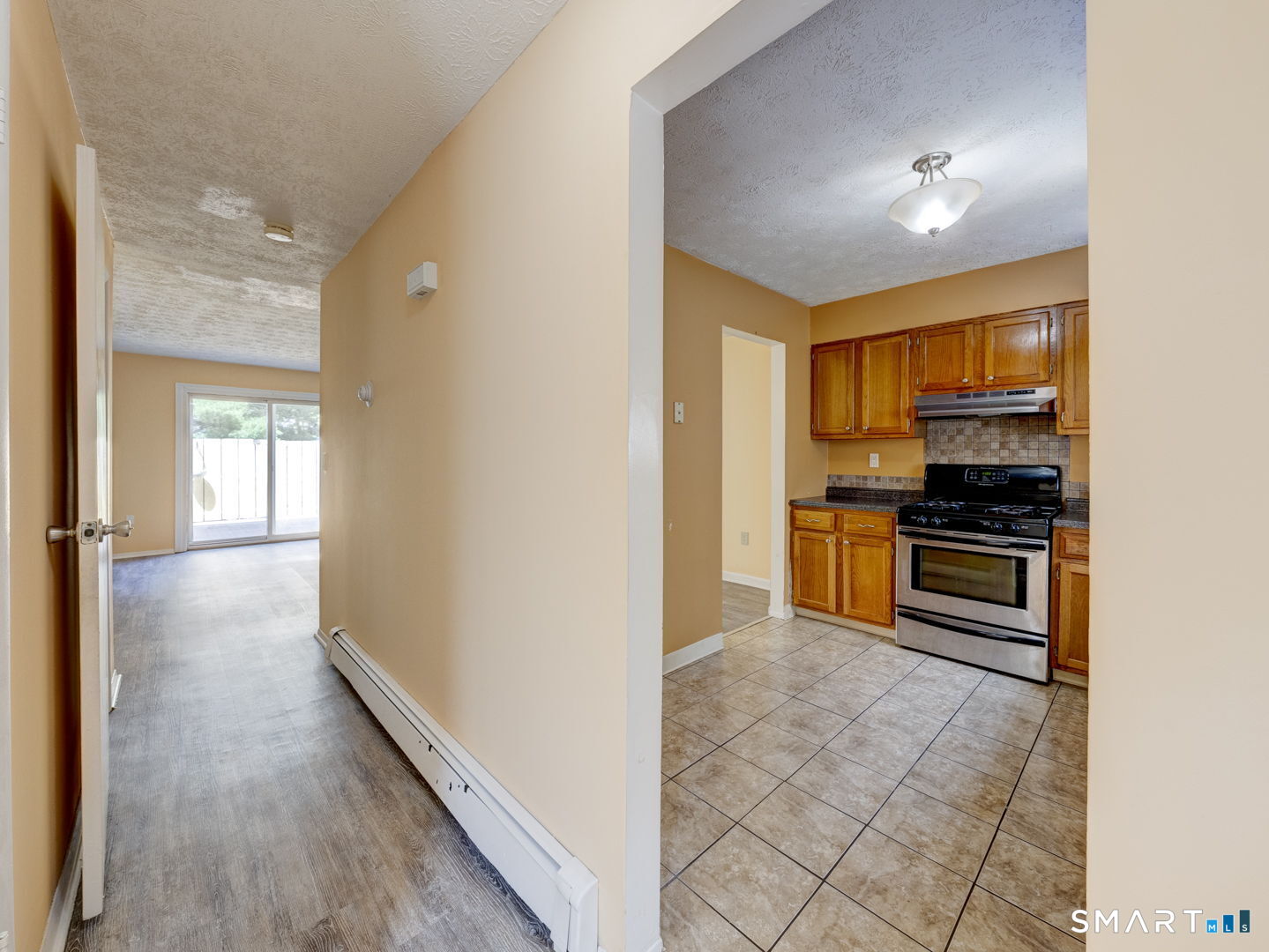 132 Sutton Place Bloomfield CT 06002