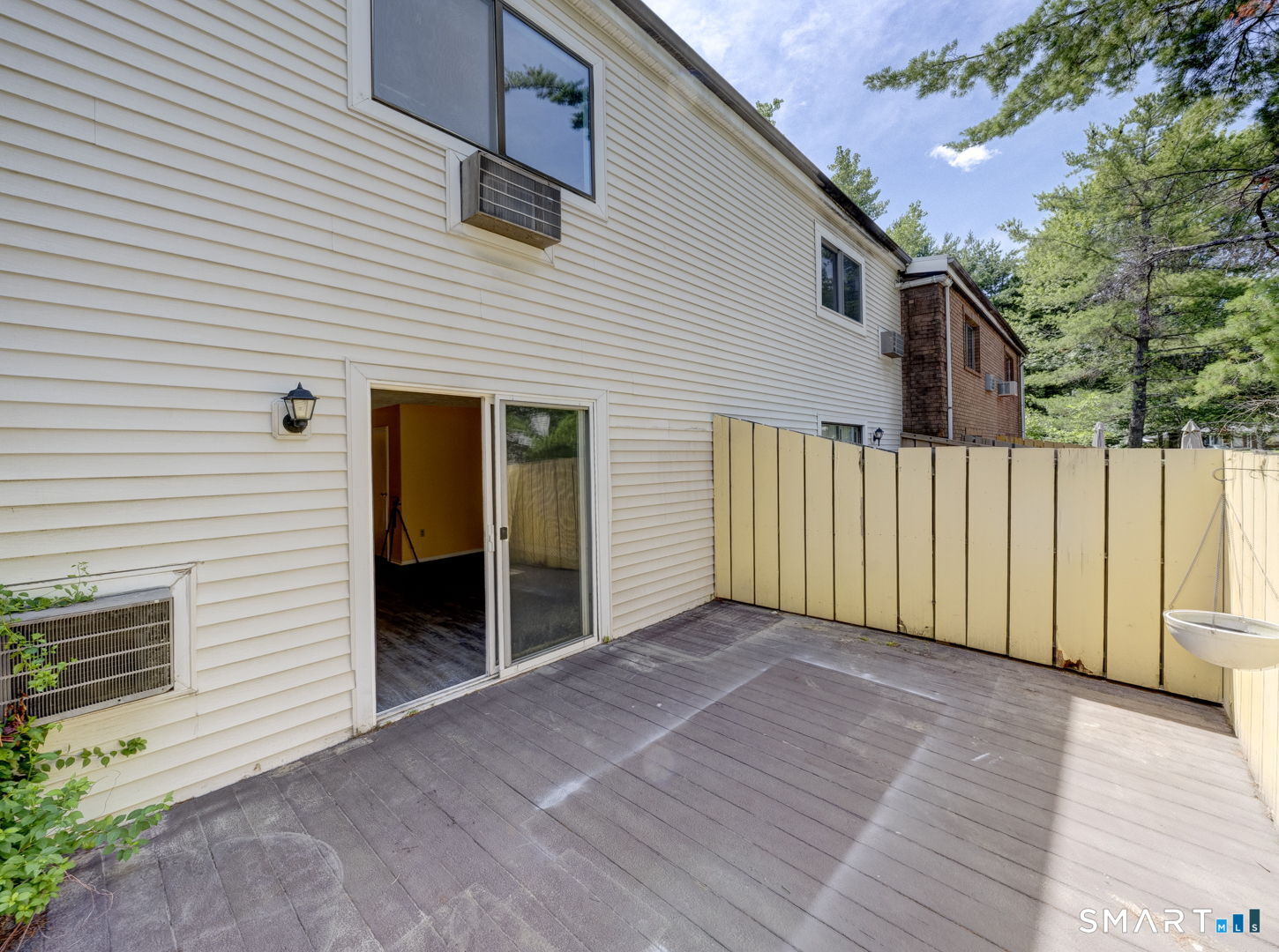 132 Sutton Place Bloomfield CT 06002