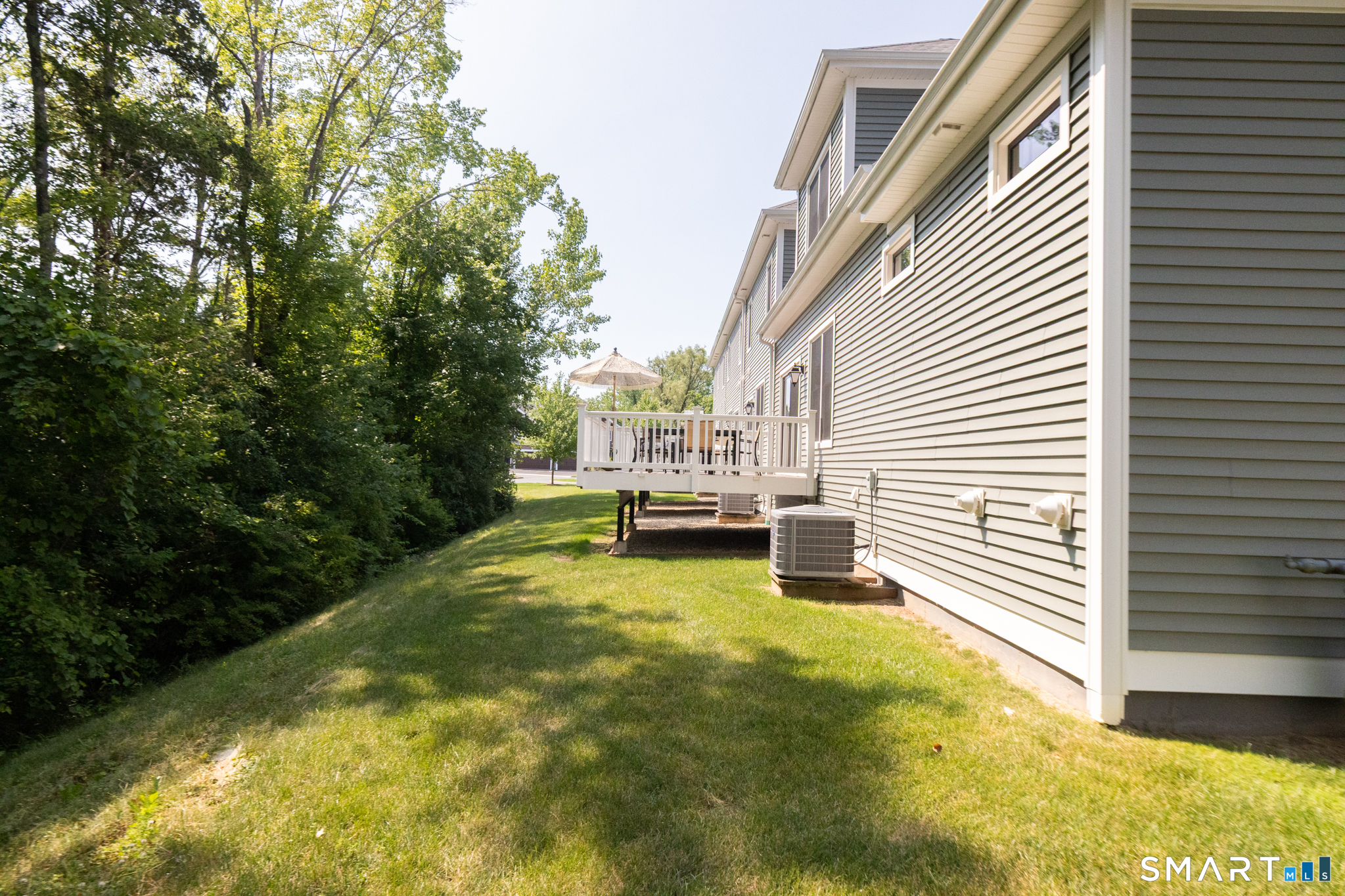 21 Yorkshire Court Farmington CT 06032