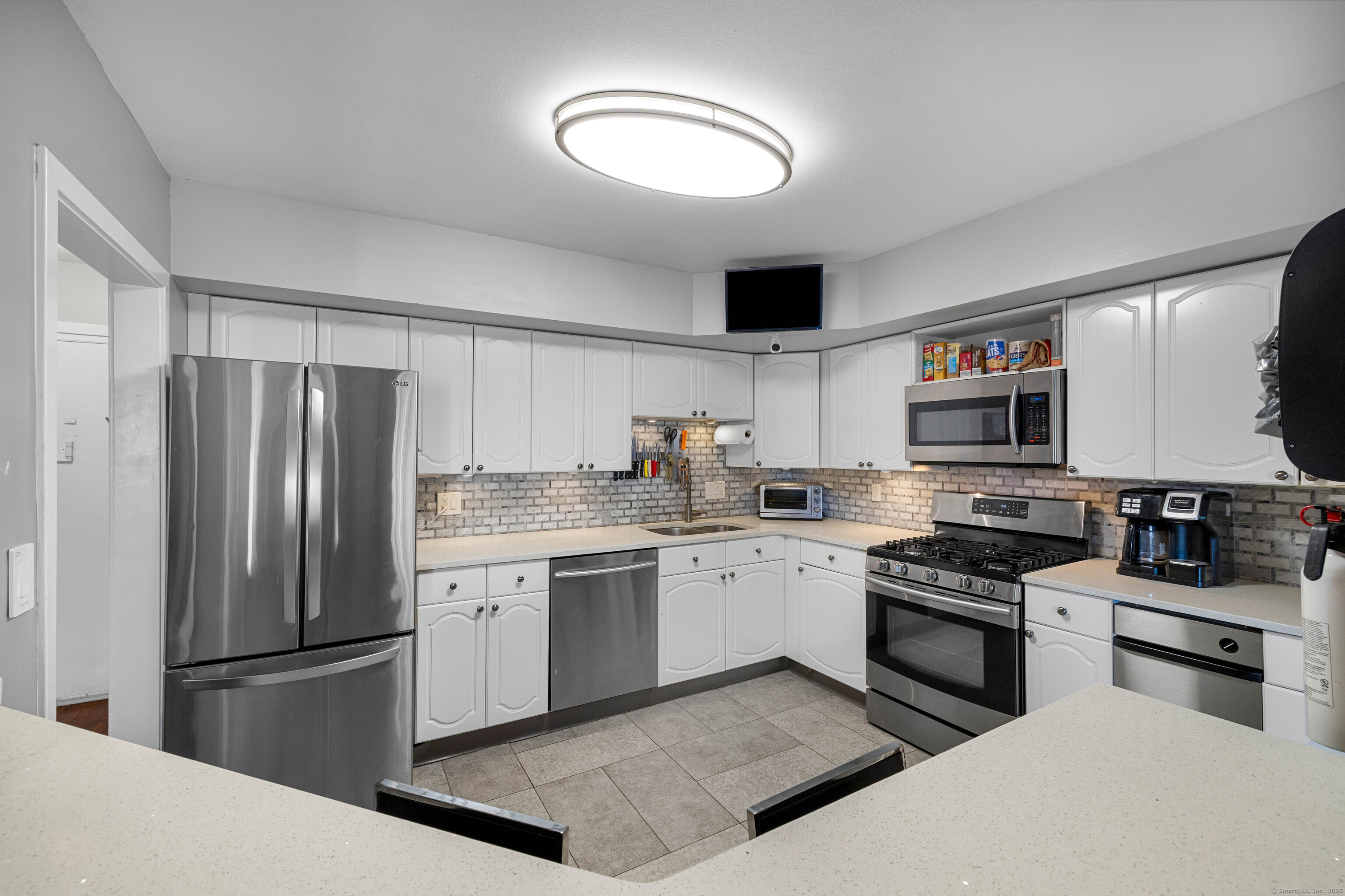 117 Harbour Close New Haven CT 06519