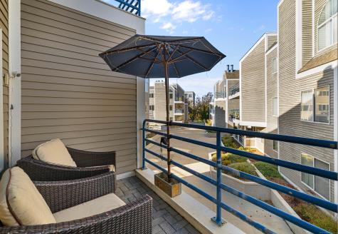 117 Harbour Close New Haven CT 06519