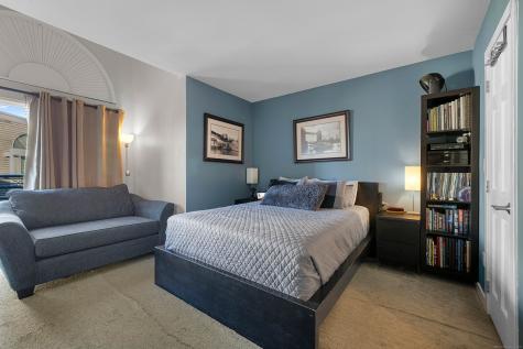 117 Harbour Close New Haven CT 06519