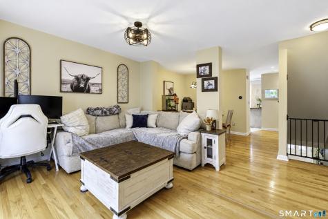 245 East Woodland Street Meriden CT 06451