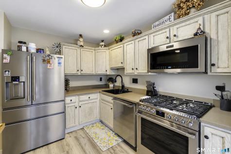 245 East Woodland Street Meriden CT 06451