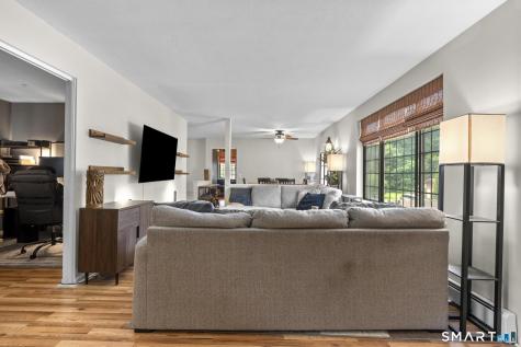 536 Swanson Crescent Milford CT 06461