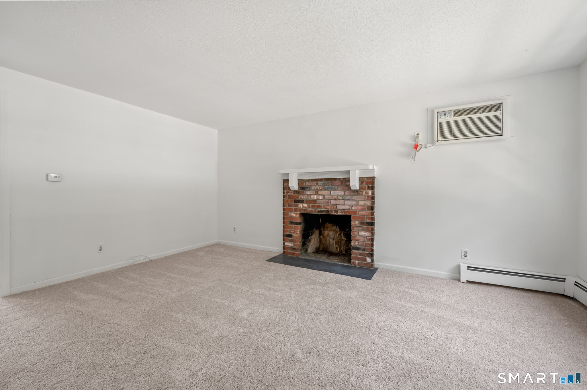 40 Grove Street Manchester CT 06042