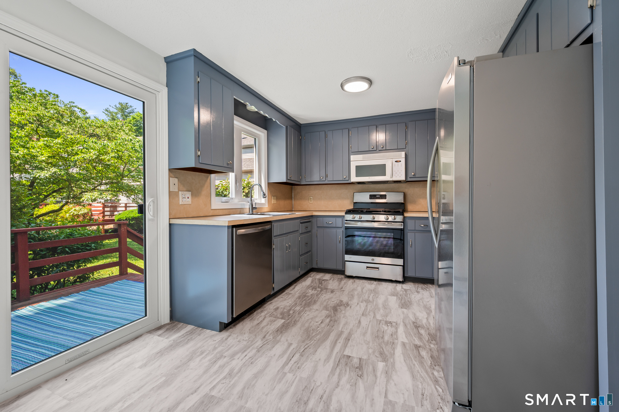 40 Grove Street Manchester CT 06042