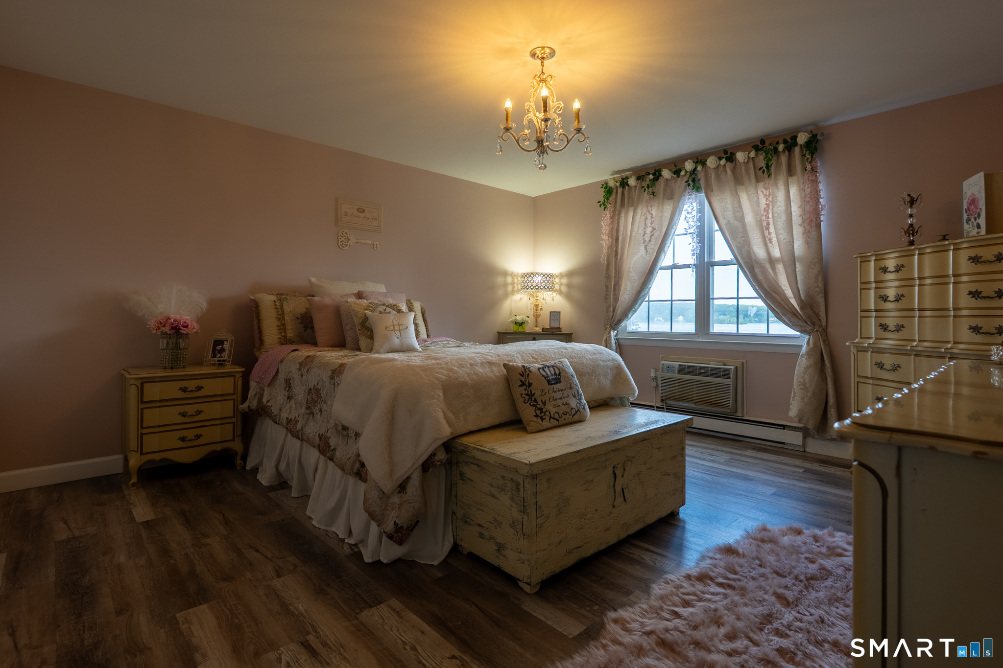 85 North Main Street East Hampton CT 06424