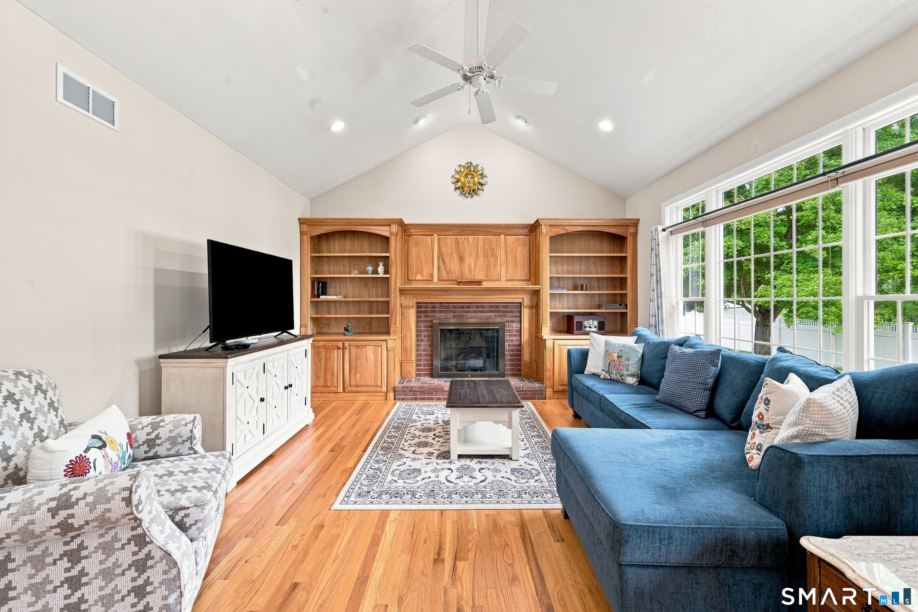 4 Charles Court Suffield CT 06078