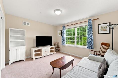 4 Charles Court Suffield CT 06078