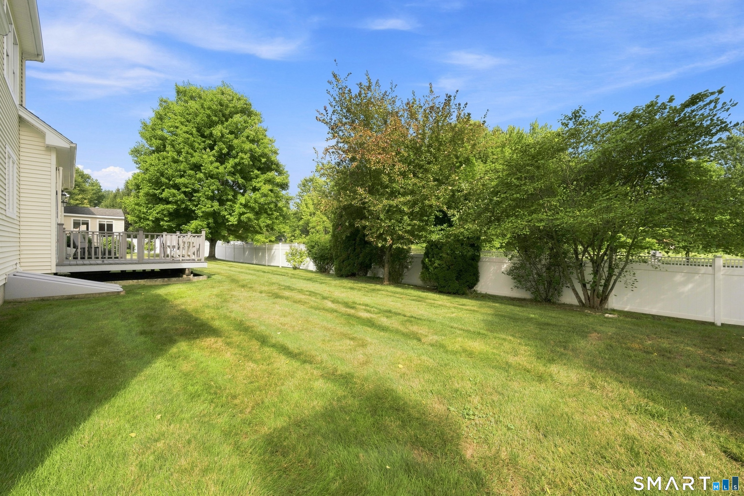 4 Charles Court Suffield CT 06078