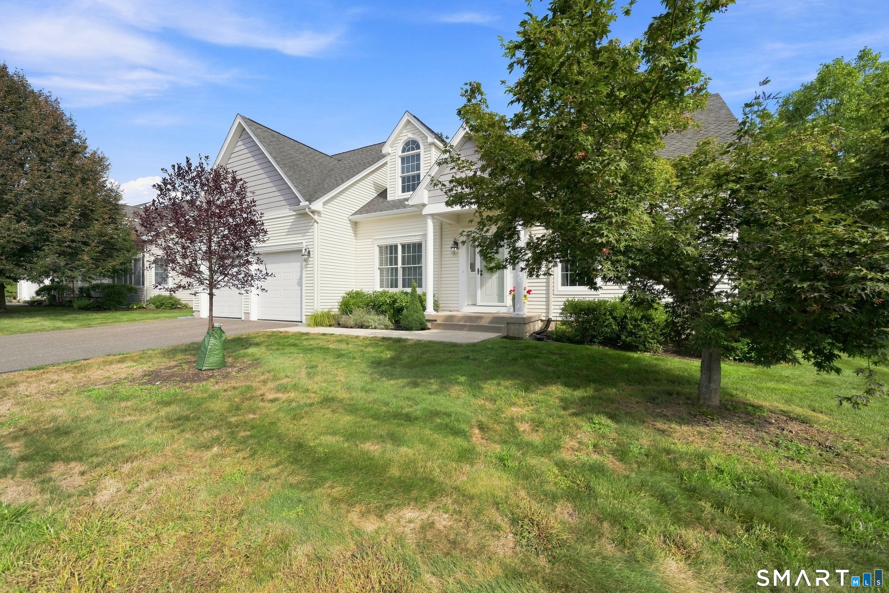 4 Charles Court Suffield CT 06078