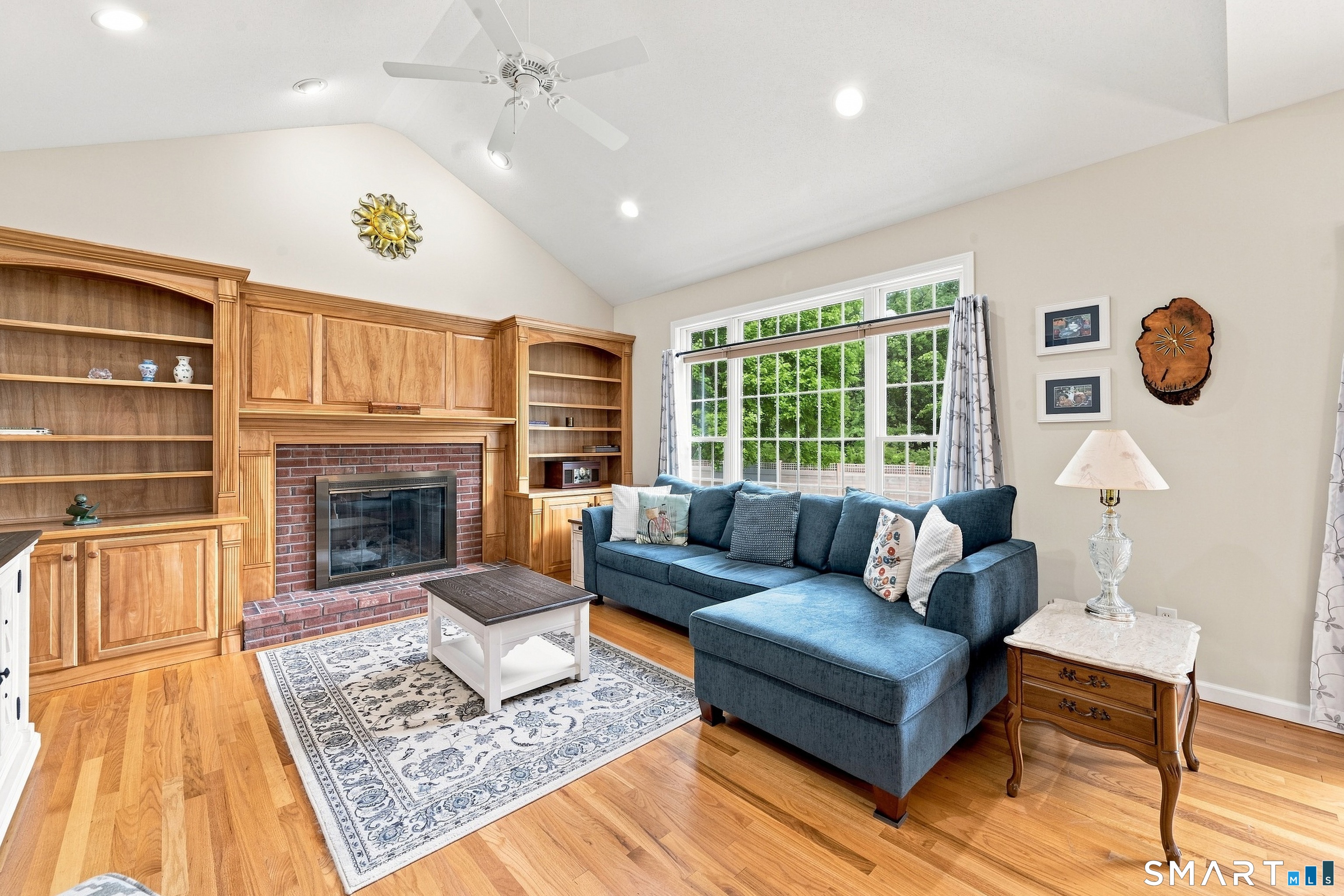 4 Charles Court Suffield CT 06078