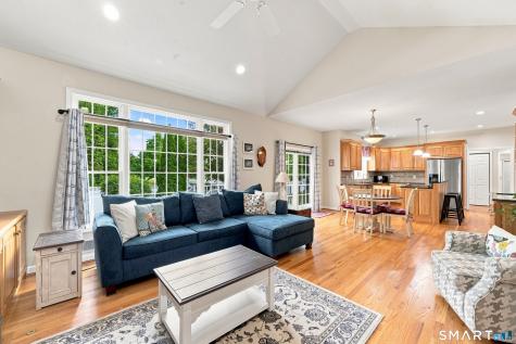 4 Charles Court Suffield CT 06078