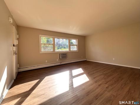 2756 Madison Avenue Bridgeport CT 06606