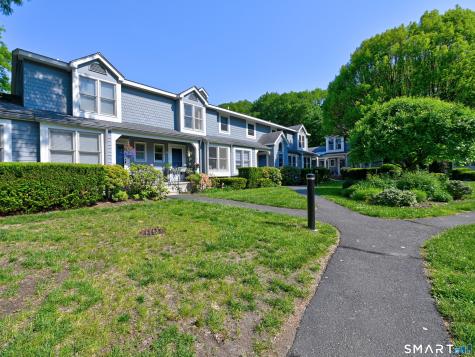 73 Fawn Ridge Lane Norwalk CT 06851