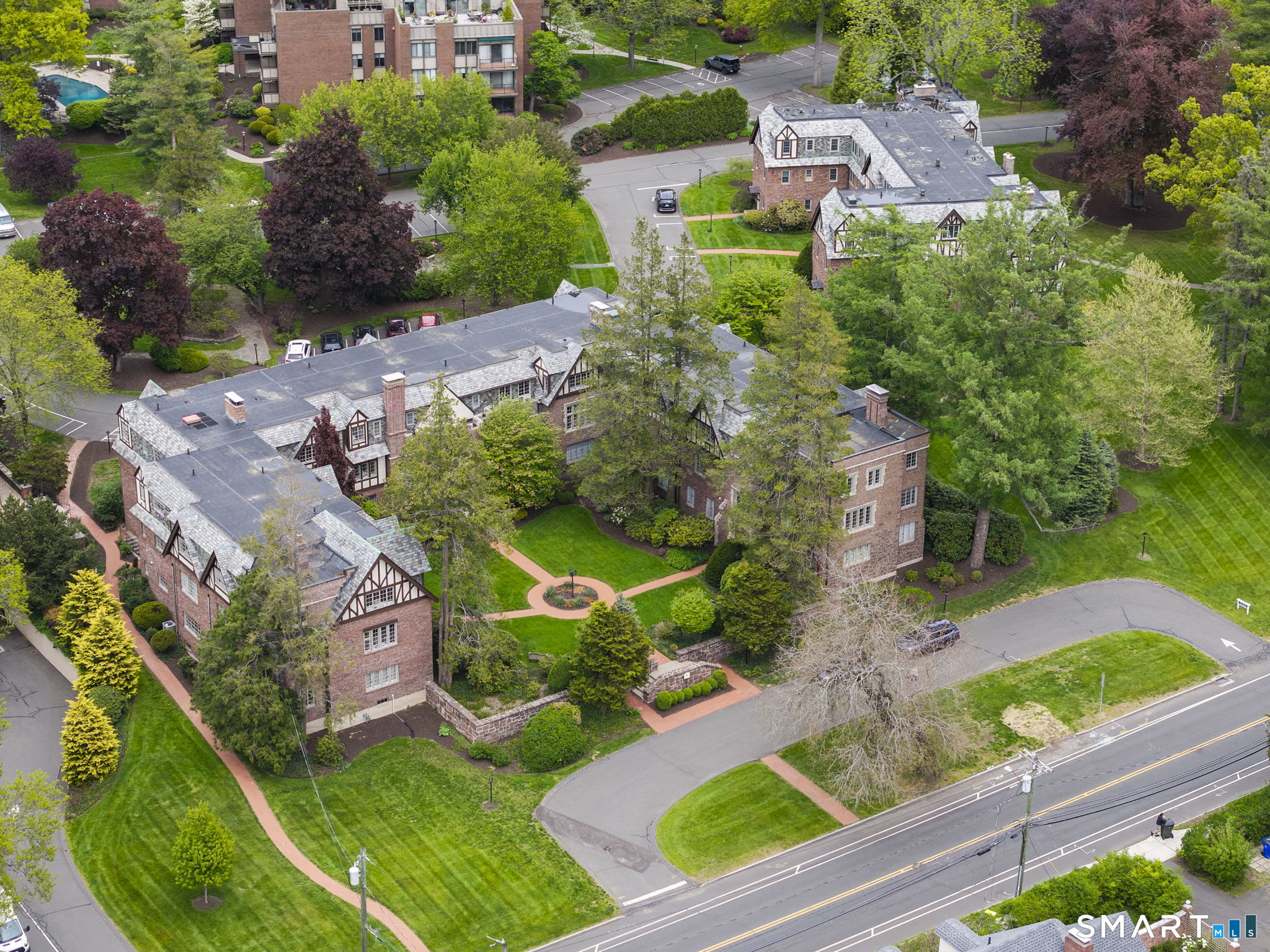 180 Fern Street West Hartford CT 06119