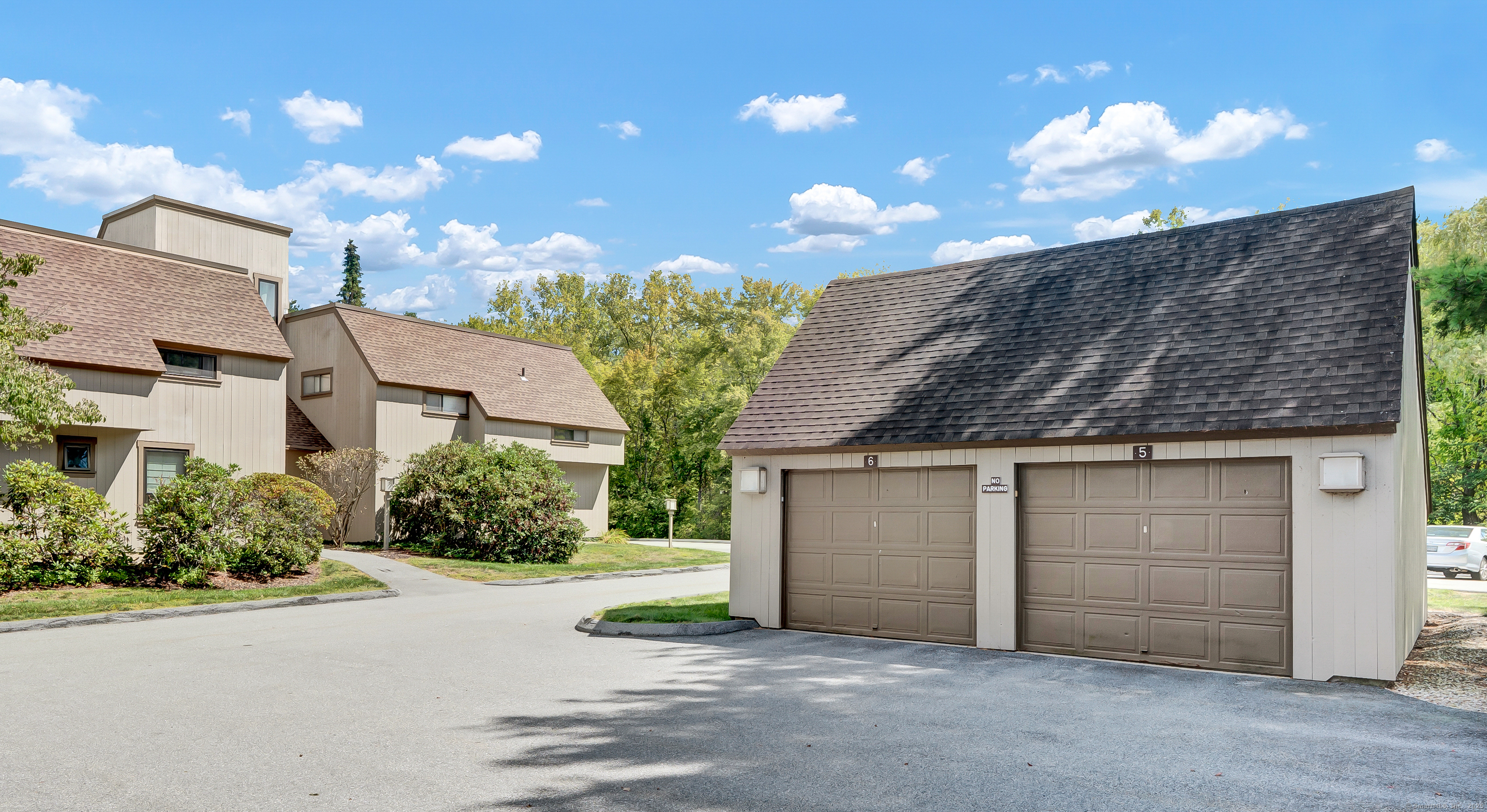 5 Mallard Drive Farmington CT 06032