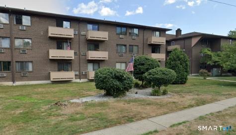 40 California Street Stratford CT 06615